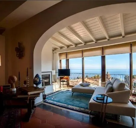Casa Arico & Shatulle