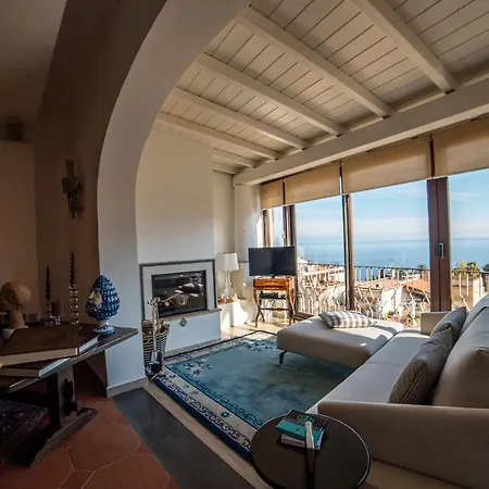 Casa Arico & Shatulle